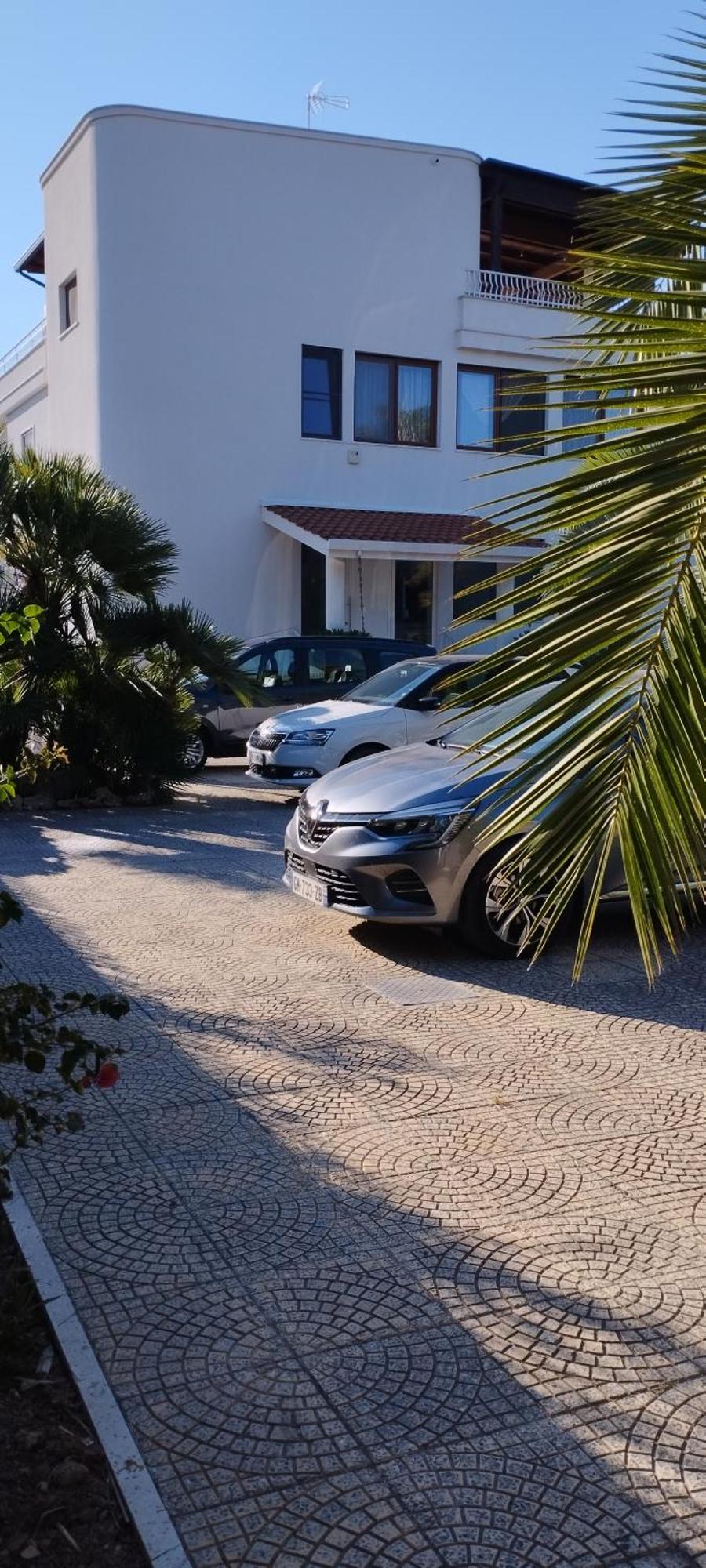 Villa Erry Трани Экстерьер фото